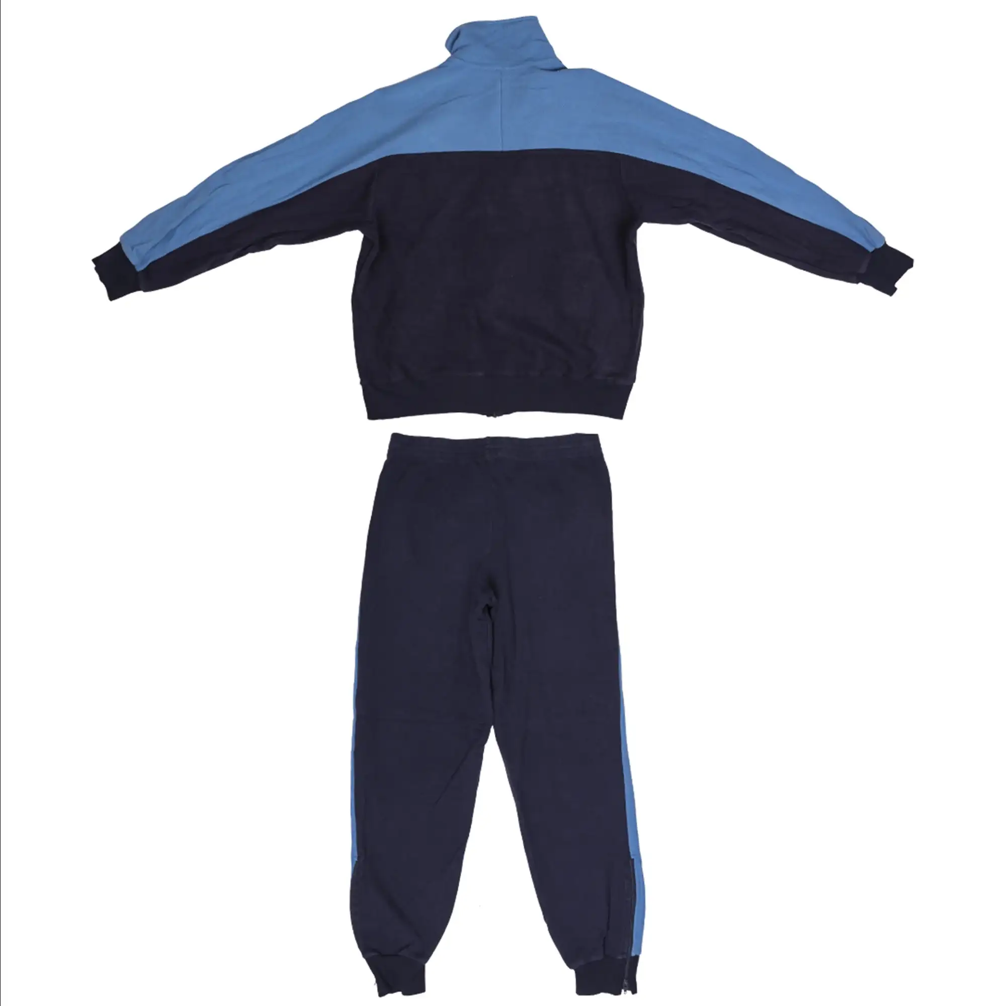 BW training clothing used - Image 2