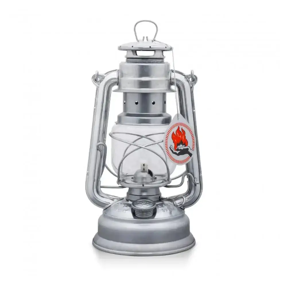 Storm lantern 276