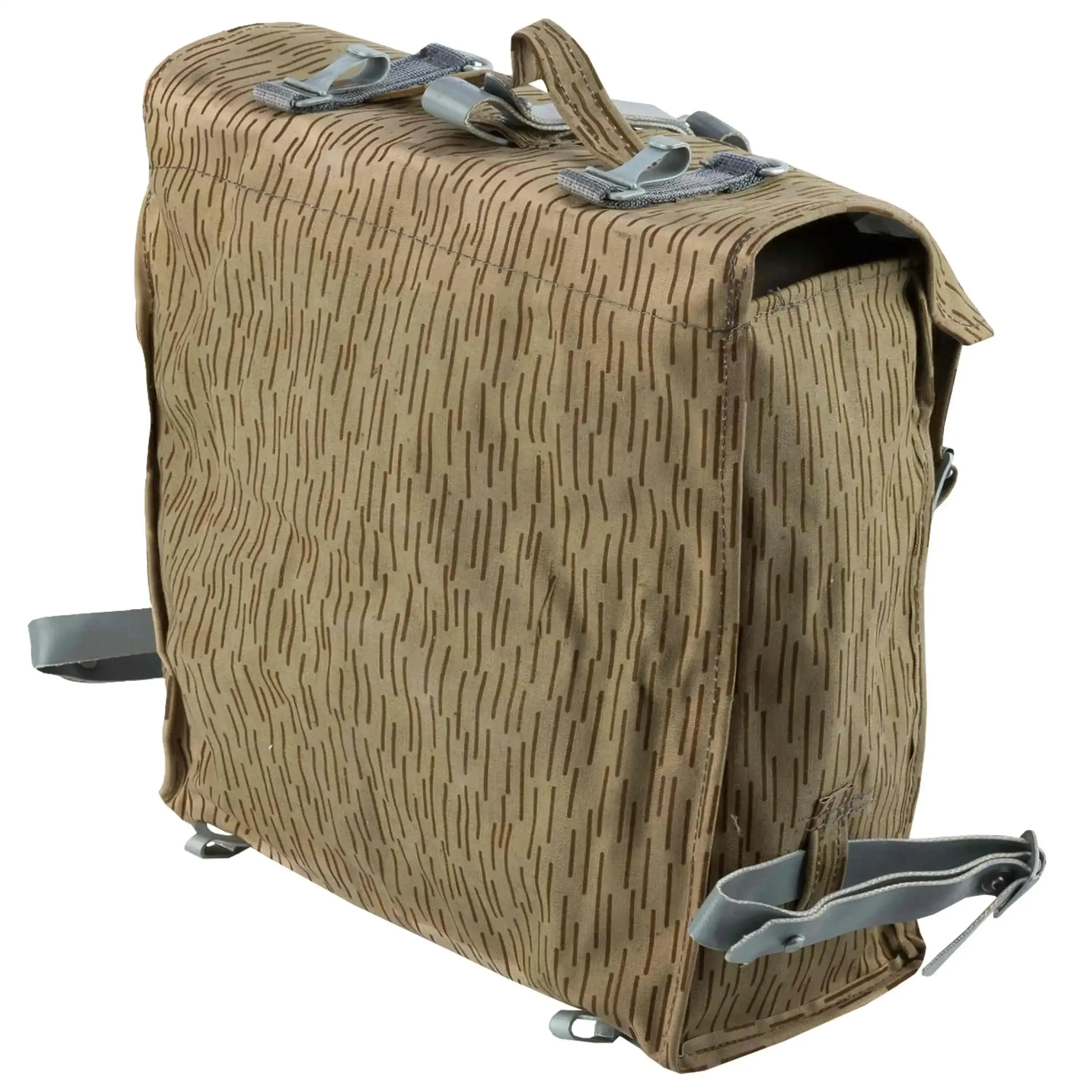Field pack with carrying frame used - Image 3